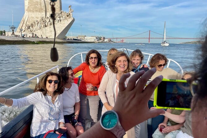 Lisbon Daytime & Sunset Tradicional Boat Tour Sightseeing Cruise - Small boat comfort: what the format feels like