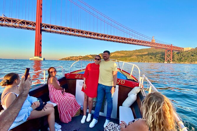 Lisbon Daytime & Sunset Tradicional Boat Tour Sightseeing Cruise - Who should book this cruise, and who might skip it