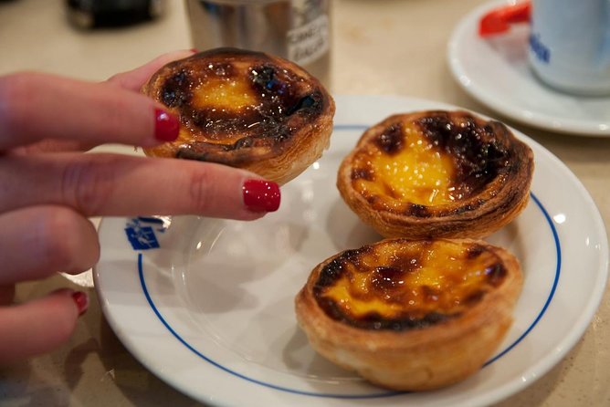 Lisbon E-Bike Guided Food Tour with Five Food Tastings - Alfama Lanes, Fado Houses, and Why It Survived the Earthquake