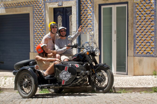 Lisbon El Cristo-Rei - Private Vintage Sidecar Tour - Stop 0 in one visit: archaeology, earthquakes, water, and 1974