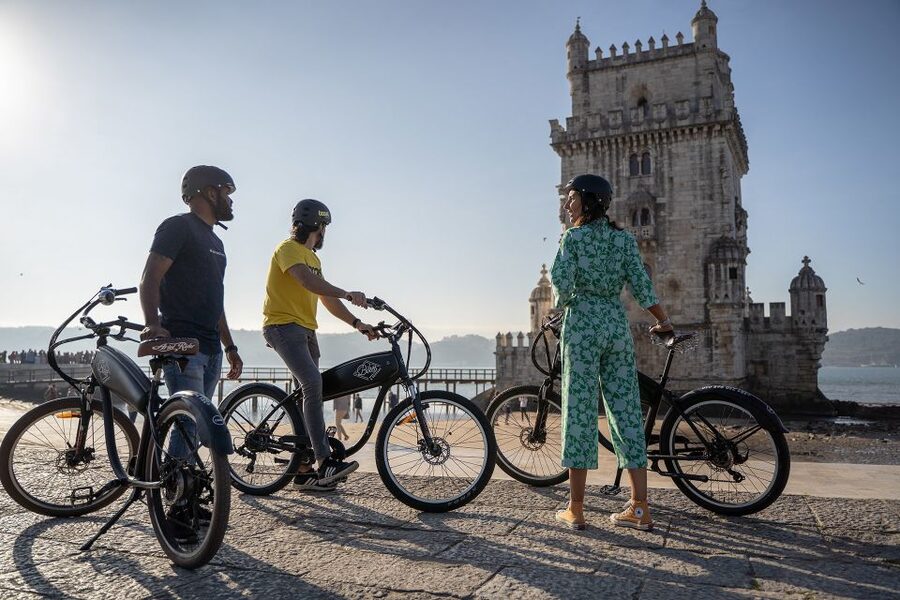 Lisbon: Electric Bike Tour by the River to Belém - Electric bike comfort details that actually matter