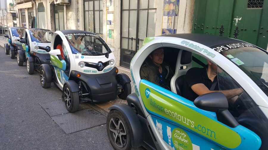 Lisbon: Electric Car Moorish Tour with GPS Audio Guide - Senhora do Monte and Mouraria: small streets, big payoff