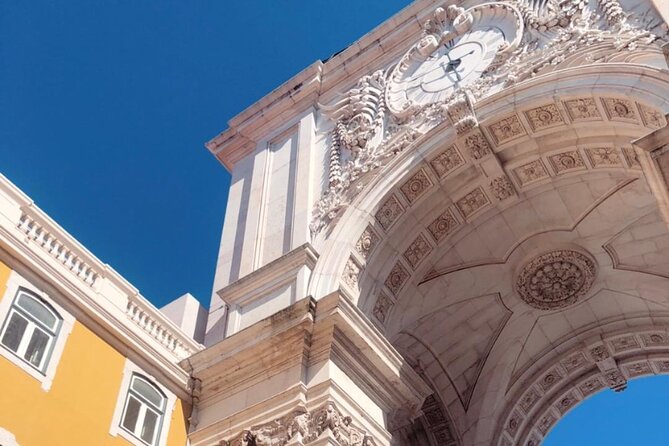 Lisbon Essential Walking Tour: History, Stories and Lifestyle - Igreja de São Roque and Igreja do Carmo: Art, Jesuits, and a Revolution Site