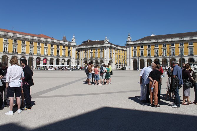 Lisbon Essential Walking Tour: History, Stories and Lifestyle - Bairro Alto, São Pedro de Alcântara, and the City’s Hill-Top Shape