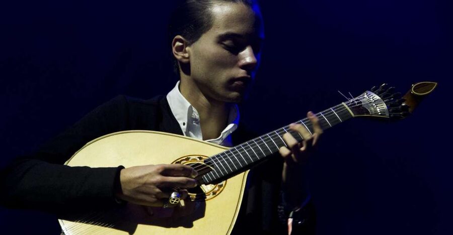 Lisbon: Evening City Tour with Dinner and Live Fado Show - Alfama Dinner Finale: Traditional Meal with Live Fado