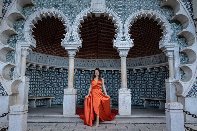 Lisbon Flying Dress & Fashion Photoshoot at iconic places - On-location setup: the tent, comfort, and pose coaching