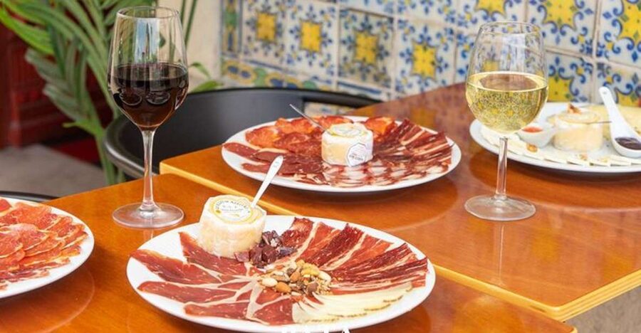 Lisbon Food and Wine Tastings (3 Restaurants) - Fast Pass and reservations: why this matters in Lisbon