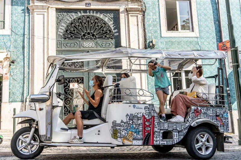 Lisbon: Food Tasting Tour by Tuk Tuk with 2 Stops - Key highlights worth clocking