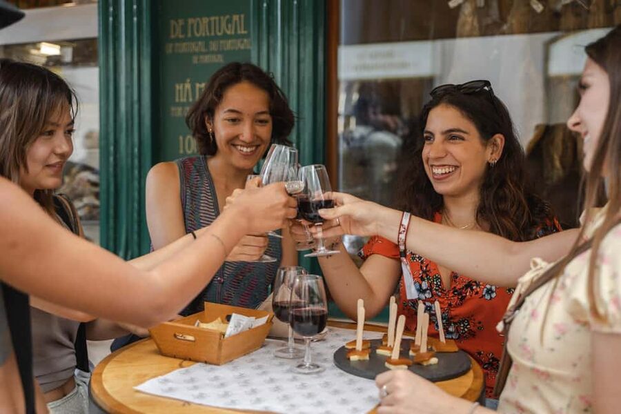 Lisbon Food Tour with Drinks and Food Included - The 3-Hour Route: Praça da Figueira to Rua Augusta