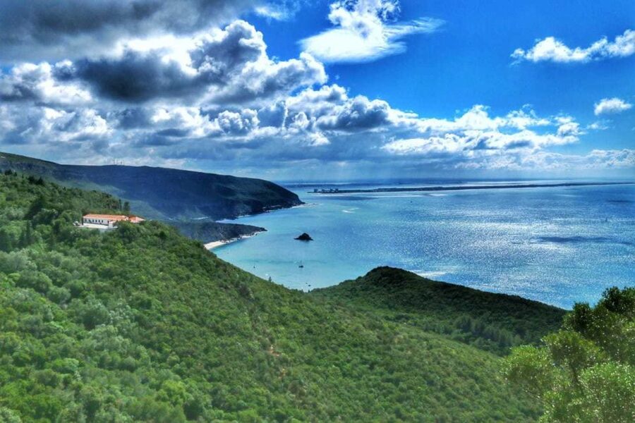 Lisbon: Full-Day Arrabida Kayak Tour with Picnic - Praia do Creiro start, then the paddle builds the day