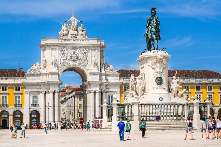 Lisbon: Full-Day Private Sightseeing Tour - Price, Included Items, and What to Budget for a Smooth Day