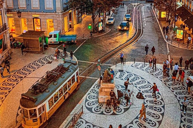 Lisbon Full Day Private Tour Including Pickup - Santa Maria Maior Cathedral and Portas do Sol: history meets the view