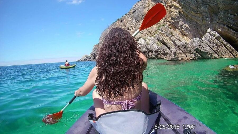 Lisbon: Full-Day Sesimbra Kayak Tour with Picnic - Snorkeling With Masks Provided: Simple Tips So You Enjoy It More