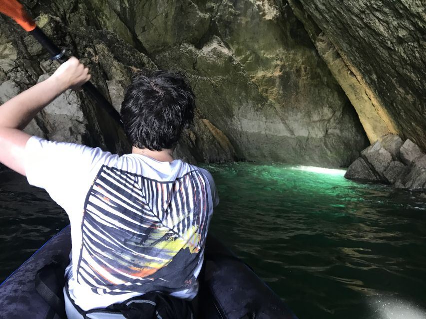 Lisbon: Full-Day Sesimbra Kayak Tour with Picnic - Getting There: Meet-Up Point In Alfama And Transfer To Sesimbra
