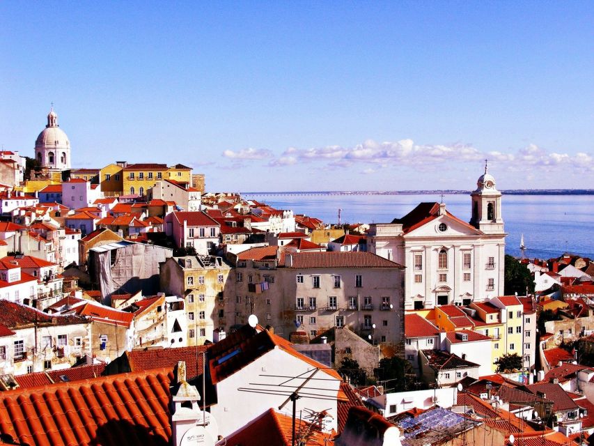 Lisbon: Full-Day Small-Group City Tour with Hotel Pickup - Key things I’d plan around on this Lisbon day
