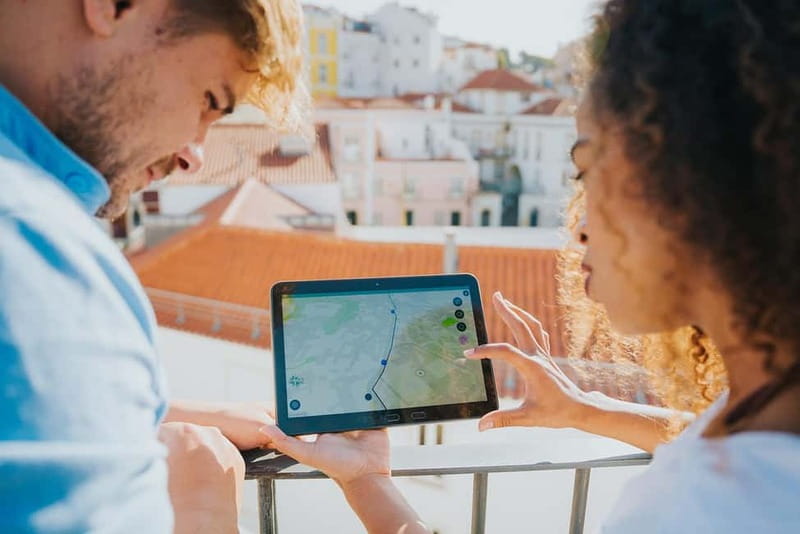 Lisbon: GPS-Guided Spinach Tour by Electric Car - How the GPS narration works, and your two tour choices