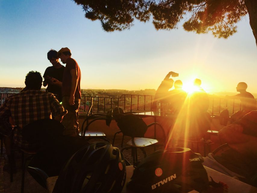 Lisbon: Guided Nighttime Electric Bike Tour - Key moments that make this ride worth it