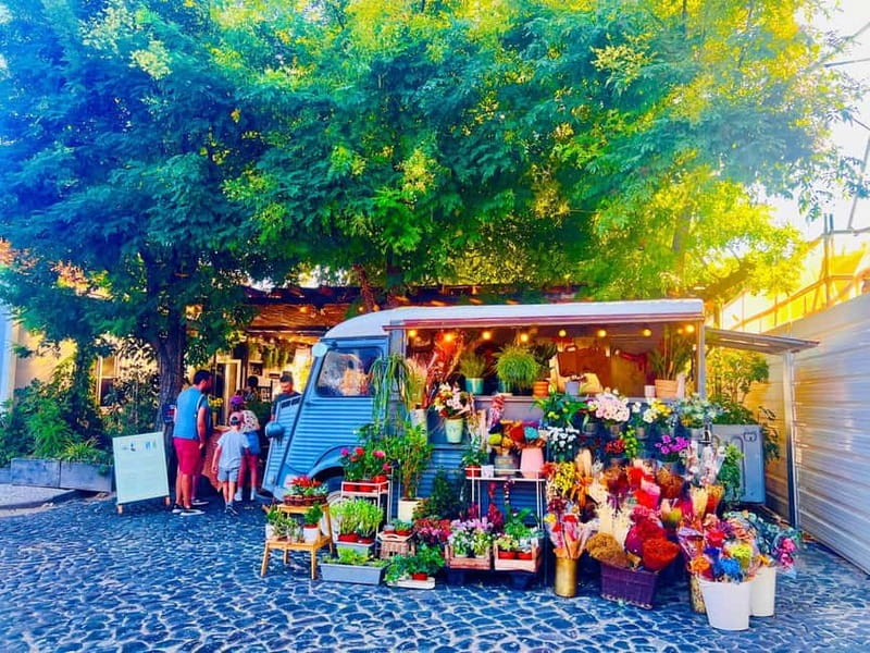 Lisbon: Guided Sightseeing Tour by Tuk Tuk - The $37 price, and what you are actually paying for