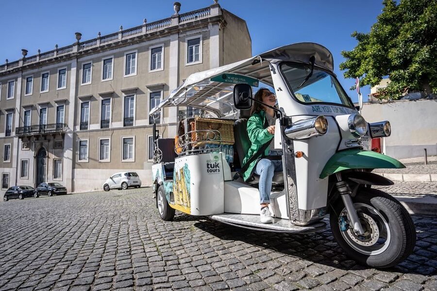 Lisbon: Guided Tuk-Tuk Tour Along the Historic Tram Line 28 - Alfama and Graça energy, without the tram pinch