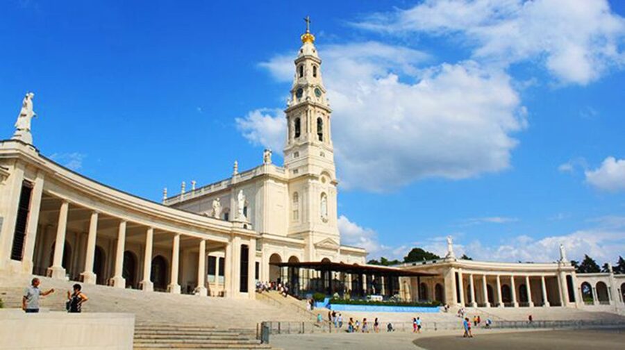 Lisbon: Half-Day Fatima Private Car Tour - Practical Tips for a Smooth Fátima Visit
