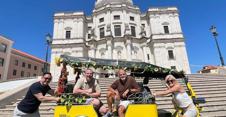 Lisbon:Half-day Guided Tuk Tuk Tour OldTown CityCenter Belem - Getting started at Time Out Market, with Lisbon’s best orientation hack
