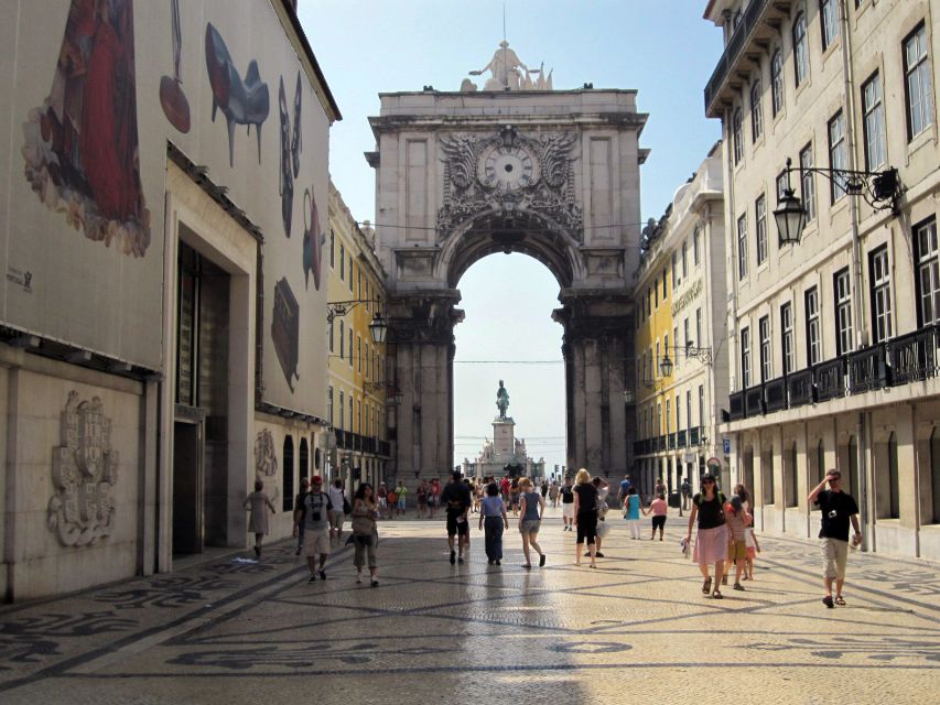 Lisbon Half-Day or Full-Day Small-Group Guided Tour - Who should book this Lisbon tour, and who should skip it