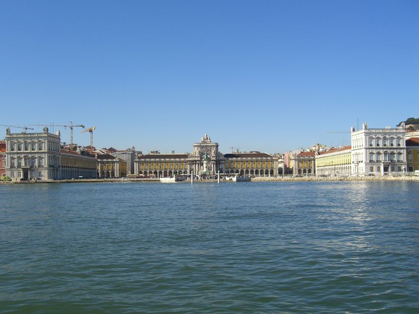 Lisbon Half-Day or Full-Day Small-Group Guided Tour - Full-day add-on: Restauradores, Alfama lanes, and Lisbon Cathedral