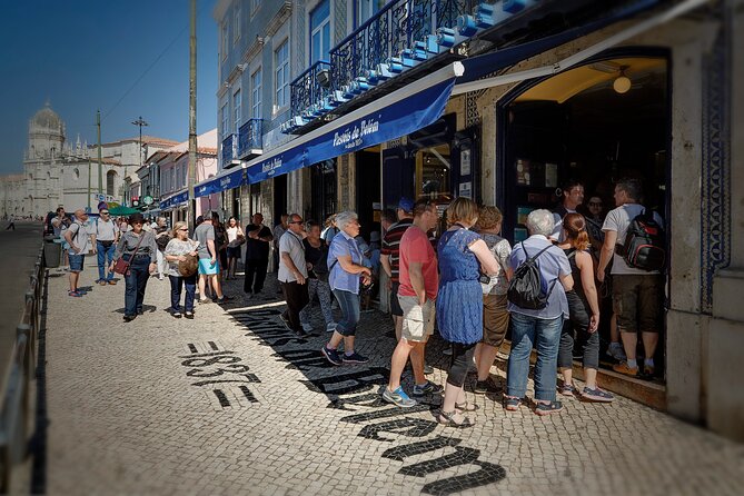 Lisbon Half Day Private Tour - Pickup and comfort: what it means in real life