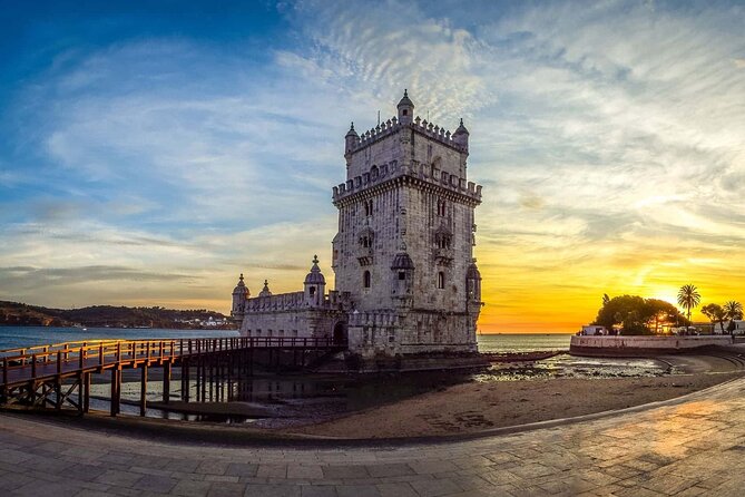 Lisbon Half Day Private Tour - Praça do Comércio: grand scale after the 1755 earthquake