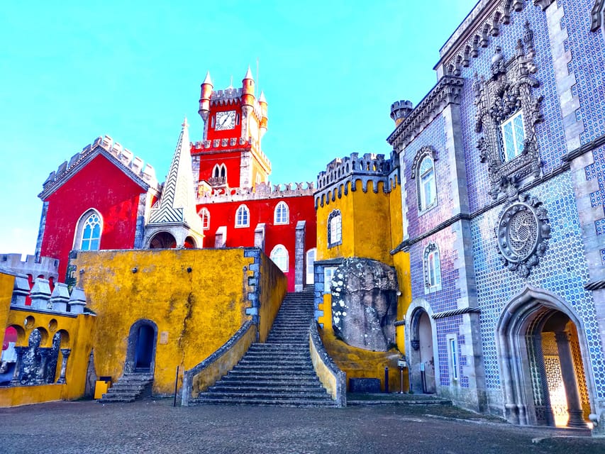 Lisbon: Half-Day Sintra Tour with Pena Palace and Regaleira - Meeting point at Hard Rock Cafe Lisboa, and how to find your van fast
