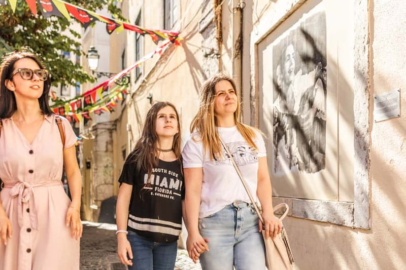 Lisbon: Highlights and Hidden Gems Private Tour with a Local - How the itinerary really works (and why it feels less stressful)