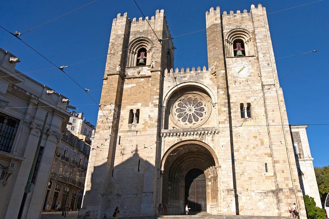 Lisbon Highlights - Private Tour with Van and Local Guide - Jerónimos Monastery, Church Visit Time, and Belém’s Taste Test