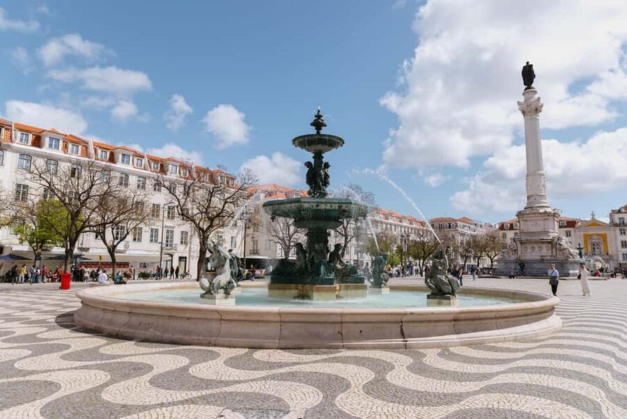 Lisbon Highligts Tour - Torre de Belem And Alfama - Parque das Nações After Alfama: Expo 98 and Modern Architecture on the River