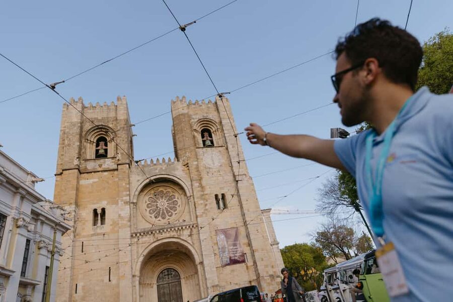 Lisbon Highligts Tour - Torre de Belem And Alfama - The Belém Drive: Maritime Monuments, Parks, and River Views