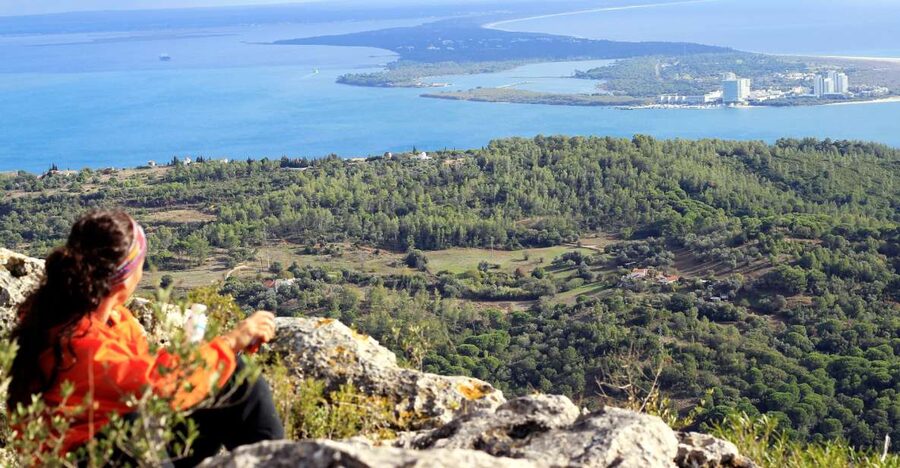 Lisbon: Hiking in Arrábida Natural Park - Why Hike Arrábida From Lisbon Instead of Staying in the City
