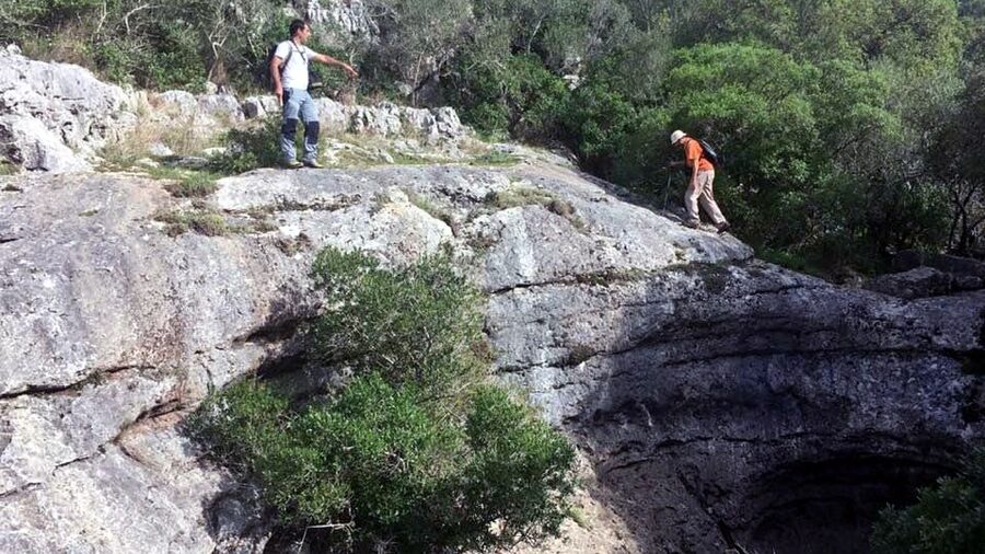 Lisbon: Hiking in Arrábida Natural Park - The Sea View Payoff: Feeling Mountain and Coast in One Walk