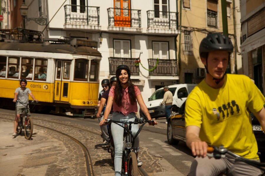 Lisbon: Hills, Alfama, and Mouraria Tour by Electric Bike - National Pantheon of Santa Engrácia: Baroque Monument Meets Lisbon Heights