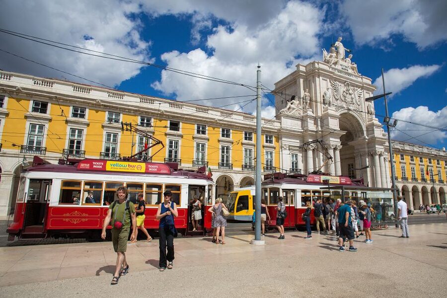 Lisbon: Hills Red Tram Tour by Tram 28 Route 24-Hour Ticket - Where you board at Praça do Comércio (and how to avoid the wrong corner)