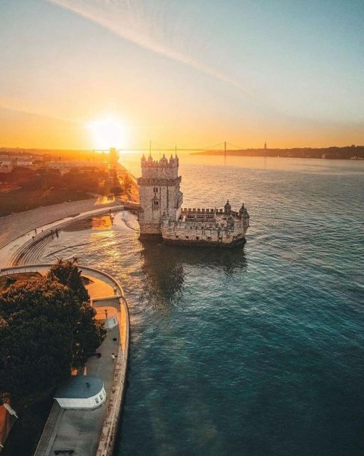 Lisbon: Historic City Tour by Tuk-Tuk - Who should book this tuk-tuk tour, and who should skip it