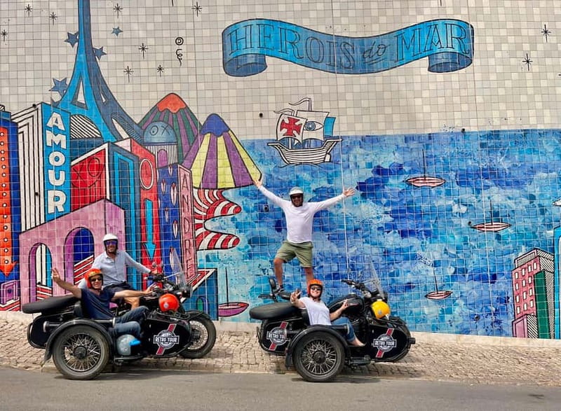 Lisbon : Historic Motorcycle Side-car Tour 1H - Private guide energy: what you get beyond sightseeing