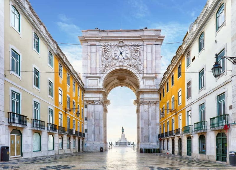 Lisbon: Historical Tour on a Tukxi - Practical tips to get the most from the tuk-tuk experience