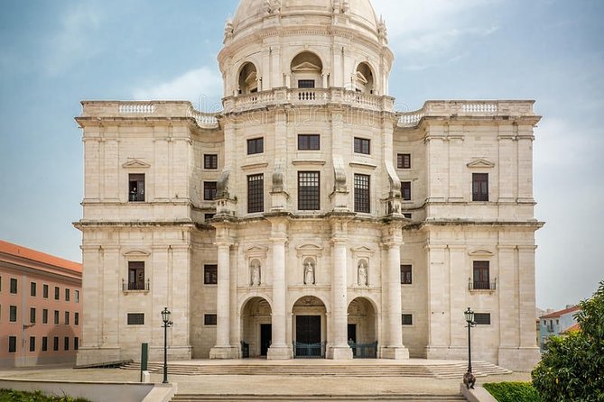 Lisbon Historical Vintage Tour: Typical Lisbon - Price and value: what $138.91 per group buys you