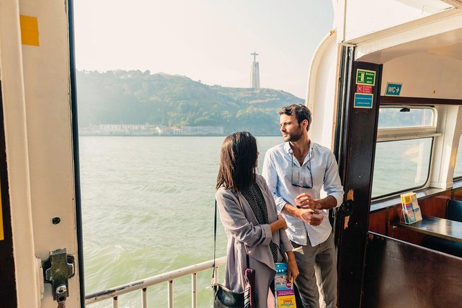 Lisbon Hop-On Hop-Off Bus Tour and River Cruise - The Yellow Boat river cruise: set expectations, then enjoy the Tagus