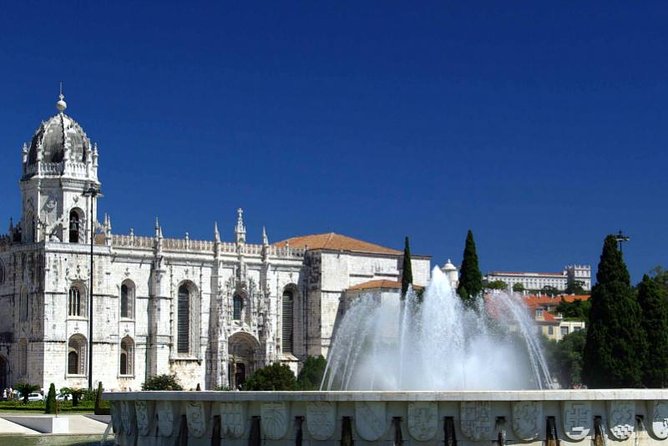 Lisbon in One Day Historic Private Tour - Alfama walk: crooked streets, old neighborhood energy, and practical pacing