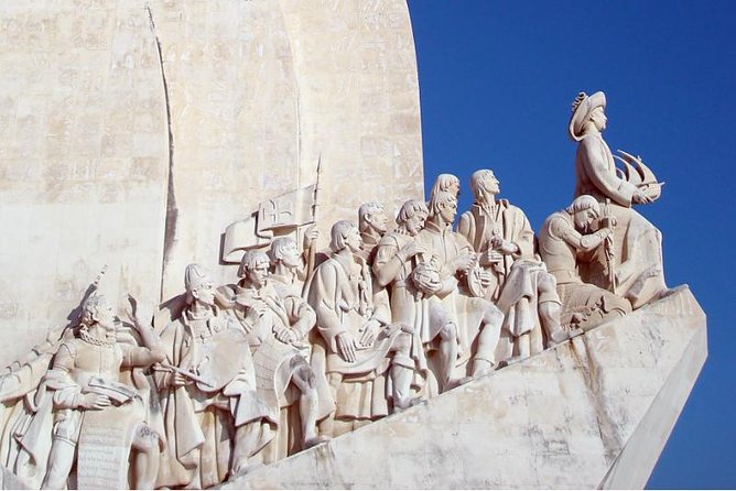 Lisbon in One Day Historic Small-Group Tour - Miradouro Das Portas Do Sol: Old Lisbon in one big first look