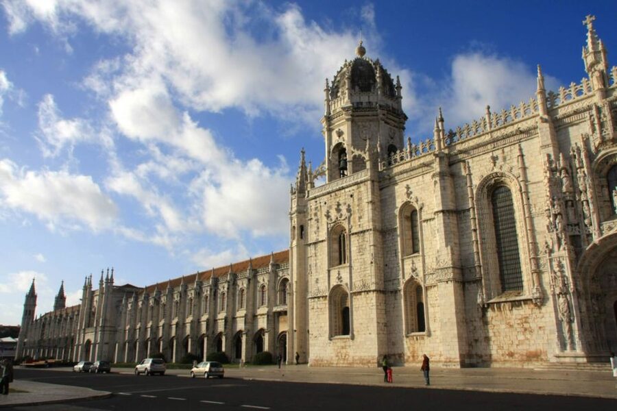 Lisbon: Jerónimos Monastery E-Ticket and Audio Guide - Where your Jerónimos ticket experience starts, and why it matters