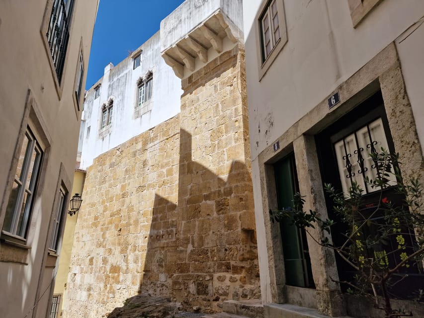 Lisbon: Jewish Walking Tour - Ending at Largo de São Domingos, a Place With Ongoing Meaning