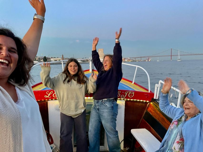 Lisbon: Live Guided Traditional Boat Sightseeing Cruise Tour - FAQ