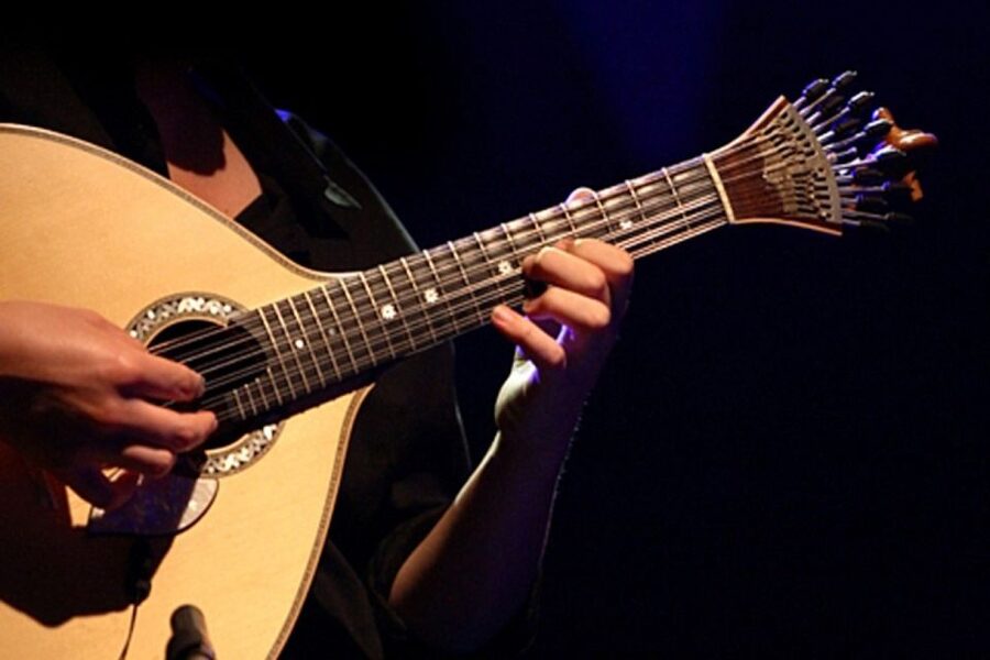 Lisbon: Luxury Fado Tour with Dinner included - Guide quality is the real luxury: Ugo and Ricardo Melo