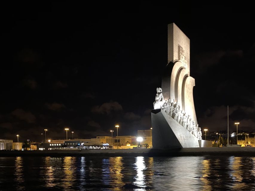 Lisbon: Luxury Sailboat Cruise at Night - Should you book this Lisbon Luxury Sailboat Cruise at Night?